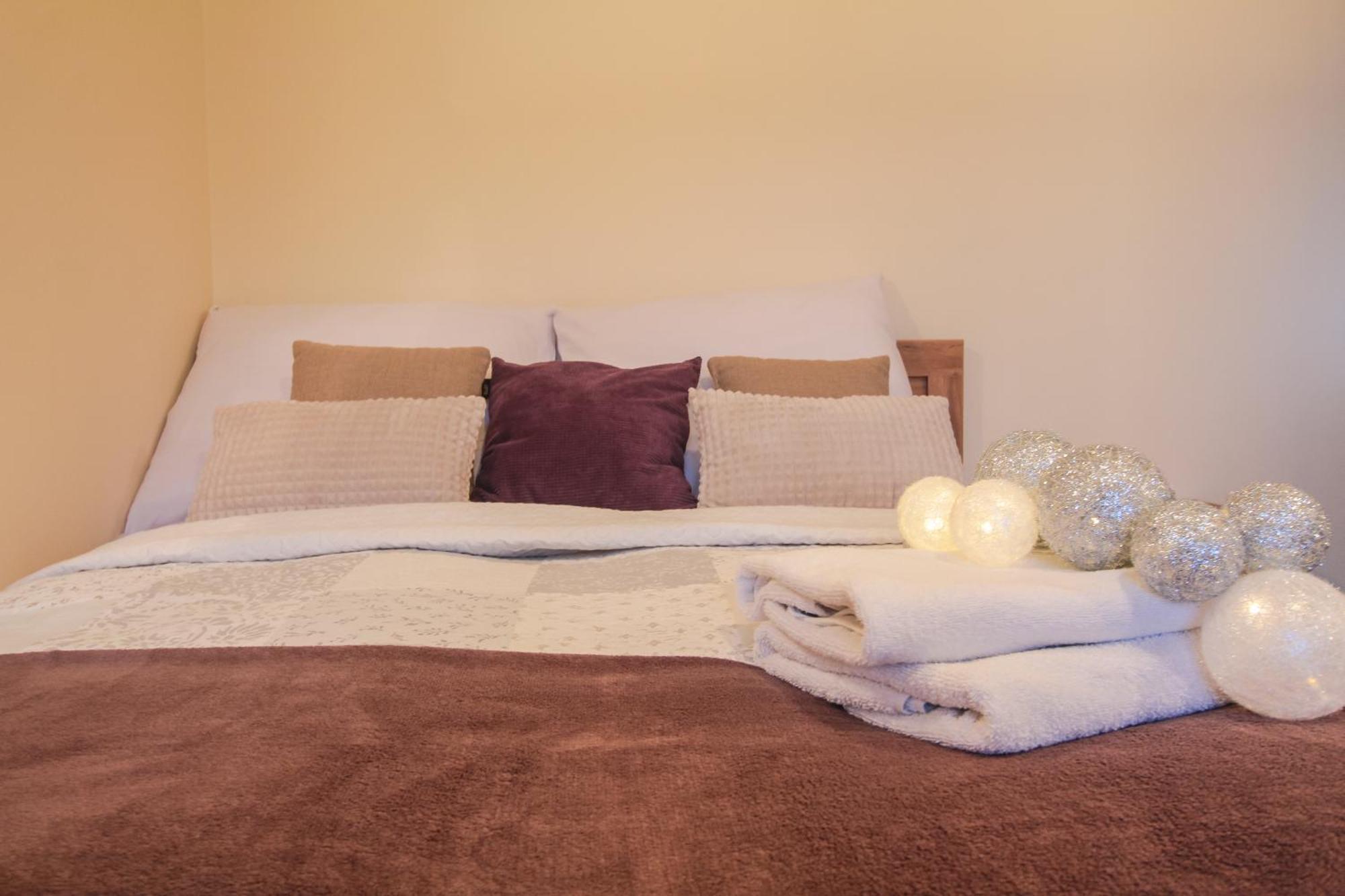 Center Apartment *